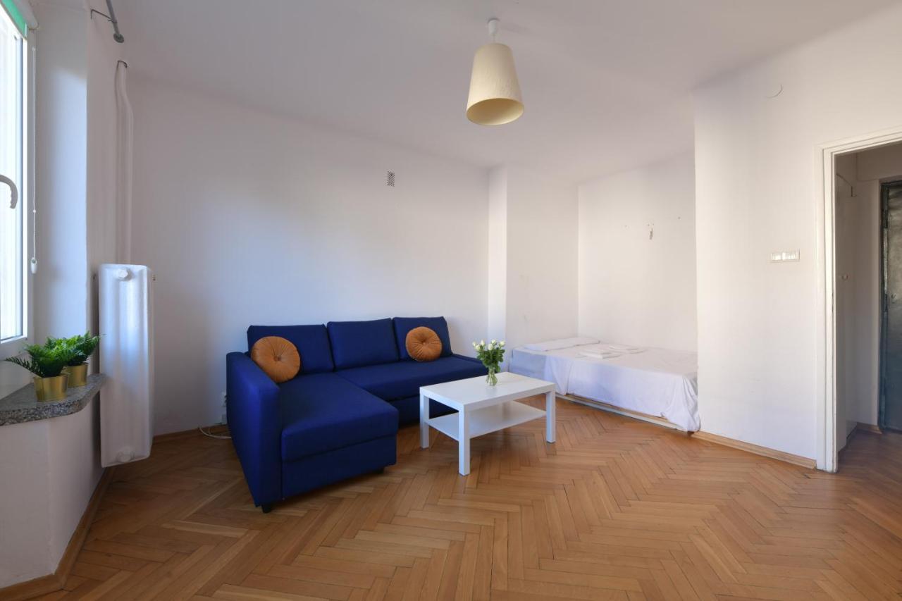 Wilcza 3 - Apartament Dla 4 Osob - 260M Do Ambasady Usa - Duzy Balkon Od Strony Dziedzinca - Wifi - Good Apartments Varsavia Esterno foto
